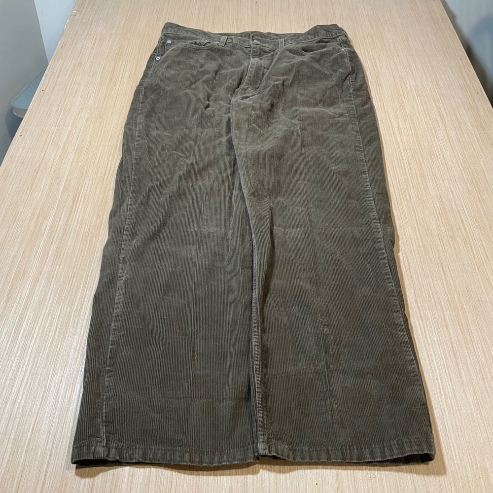 Levis 565 Corduroy Pants Mens W36 L30 Wide Leg Baggy Olive Drab 565-0524